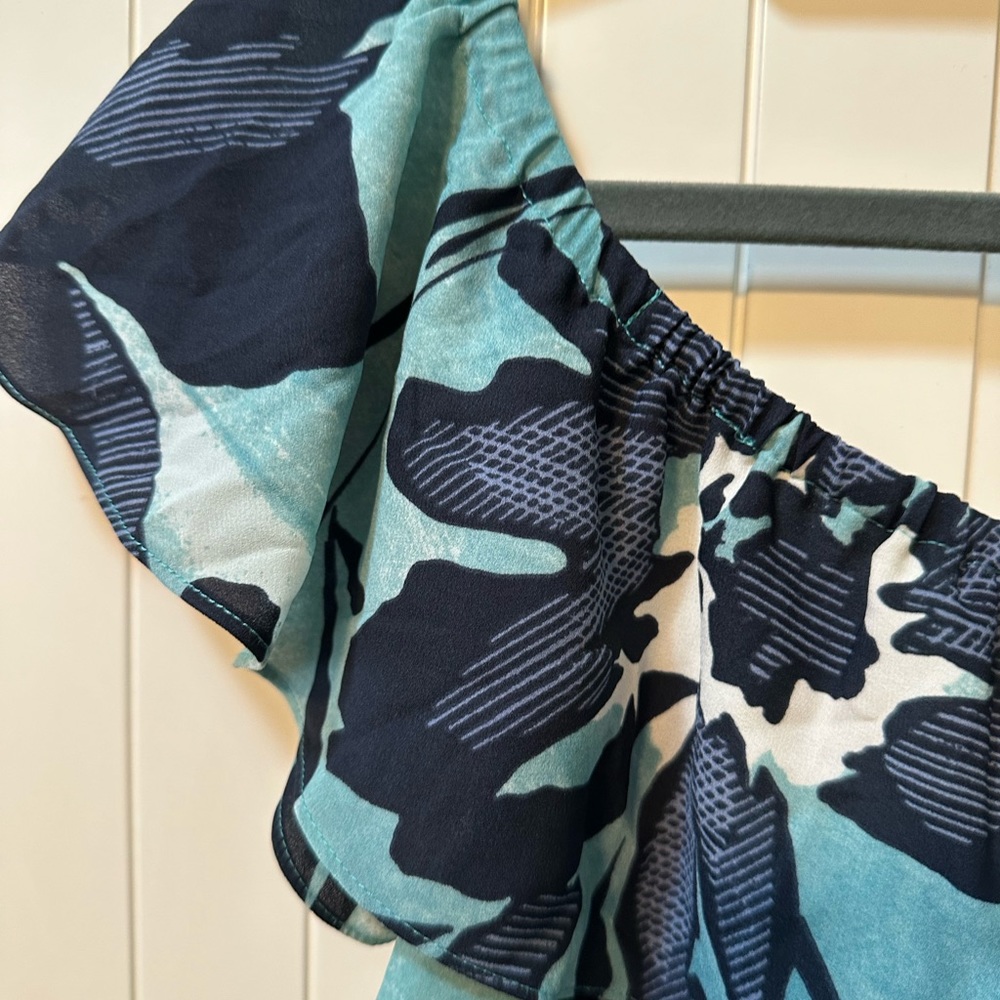 Maeve Islander Ruffle Top - Picture 3 of 4